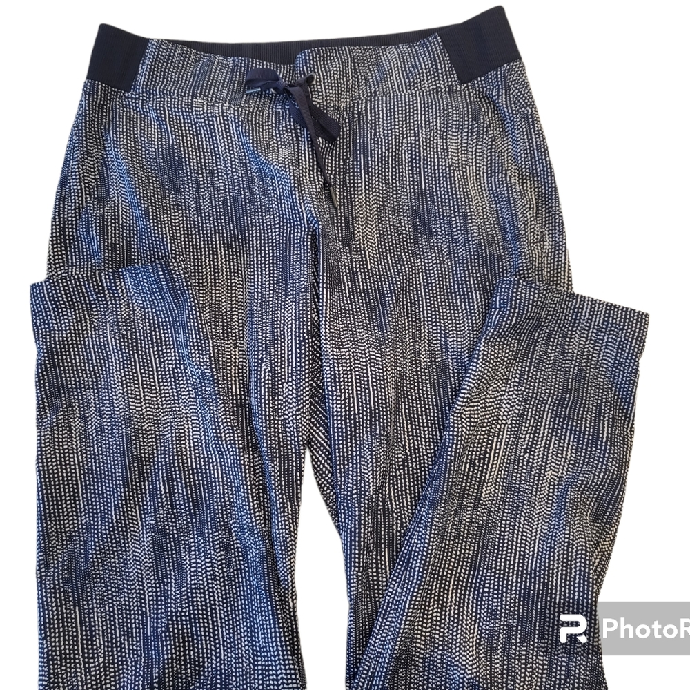 Athleta Joggers NWOT "23-Size
